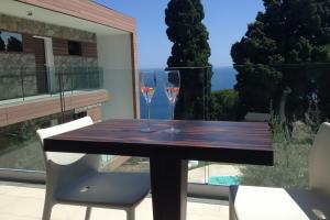 Luxus-Ferienwohnung in Taormina mit Pool und Meerblick
