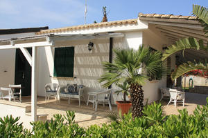 Villa Carrubo ☀ Ferienhaus auf Sizilien Villa Carrubo ☀ Ferienhaus auf Sizilien