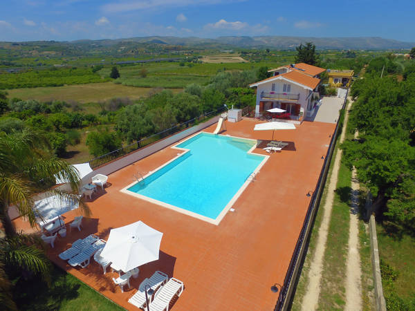 Ferienwohnung mit Pool im Südosten von Sizilien Ferienwohnung mit Pool im Südosten von Sizilien
