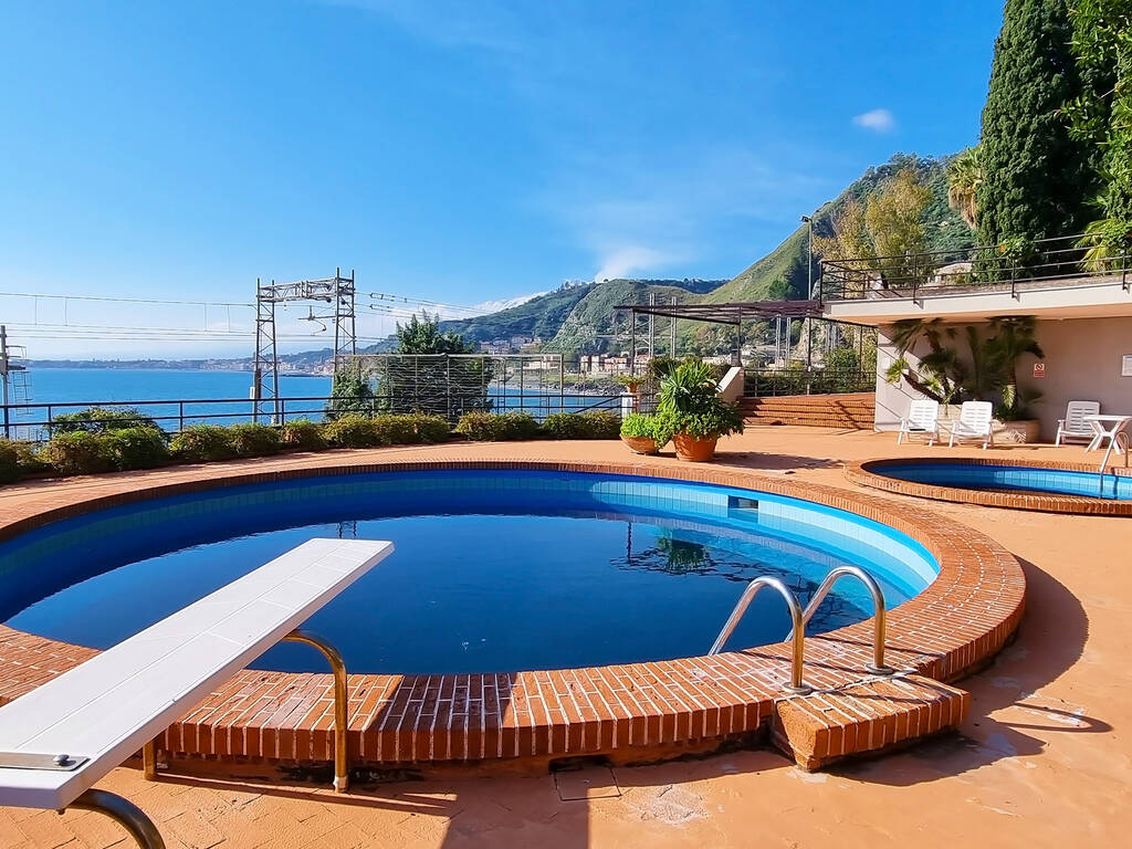 Taormina Beach Holiday - Ferienwohnung auf Sizilien