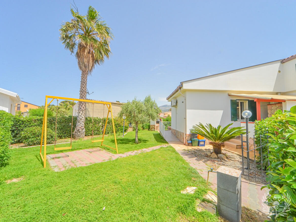 Villa Aurora