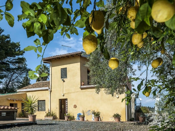 Casa Praiola